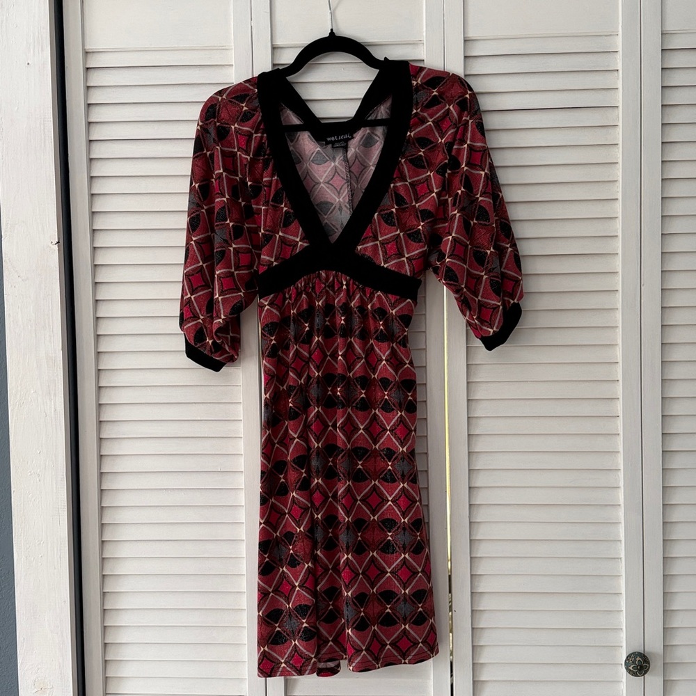 Wet Seal Red and Black Diamond Pattern Dress